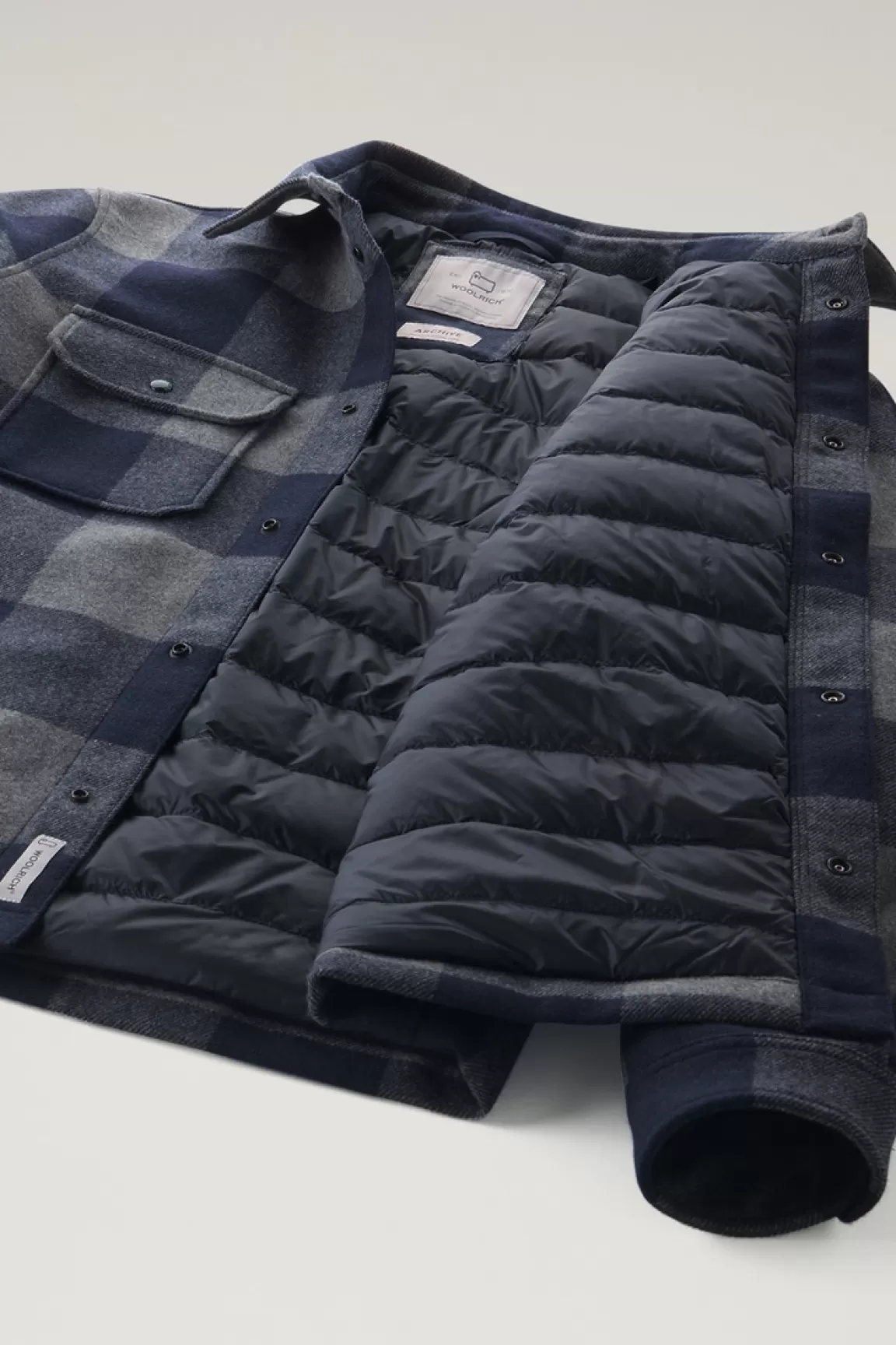 Uomo Woolrich Giacche a camicia | Giacche>Giacca A Camicia Imbottita Alaskan A Quadri In Misto Lana Italiana Riciclata