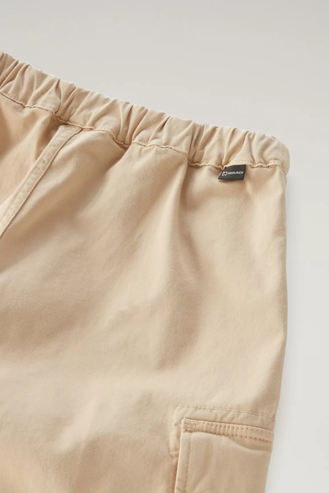 Bambino Woolrich Abbigliamento>Pantaloncini Cargo Da Bambino Tinti In Capo In Cotone Elasticizzato