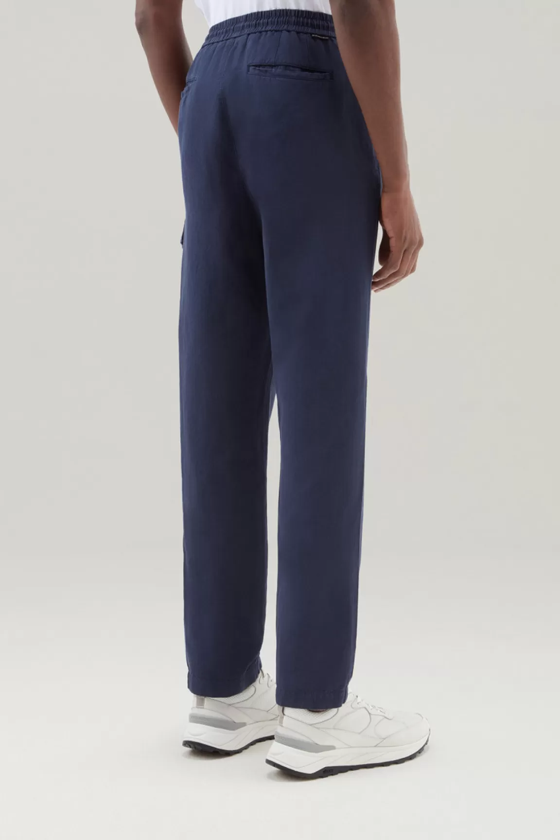 Uomo Woolrich Pantaloni e pantaloncini>Pantaloni Cargo In Misto Cotone E Lino Tinti In Capo