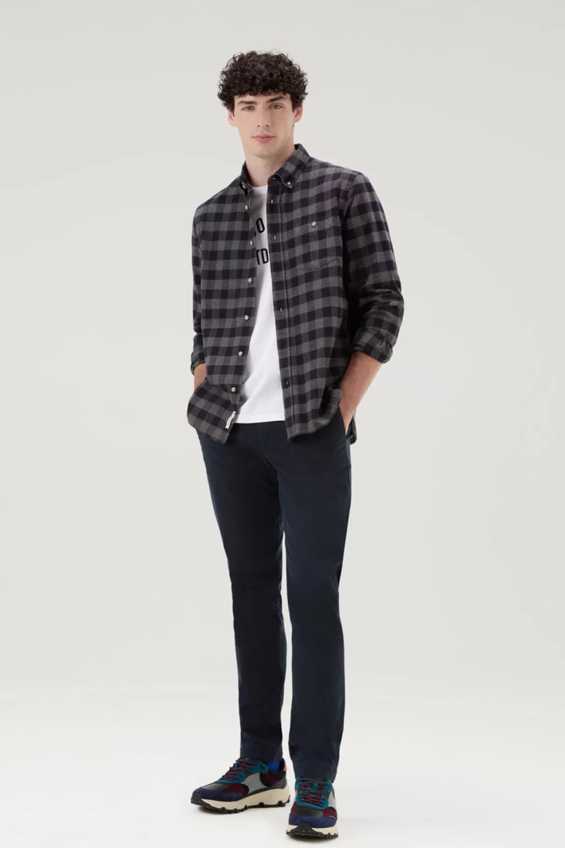Uomo Woolrich Pantaloni e pantaloncini>Pantaloni Chino Tinti In Capo In Twill Di Cotone Elasticizzato