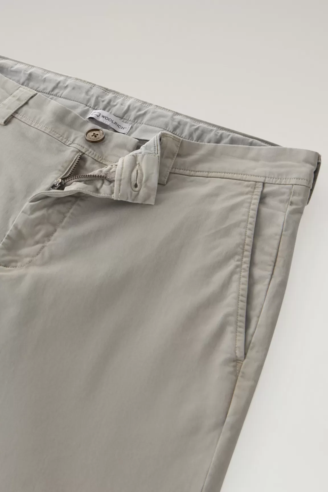 Uomo Woolrich Pantaloni e pantaloncini>Pantaloni Chino Tinti In Capo In Twill Di Cotone Elasticizzato