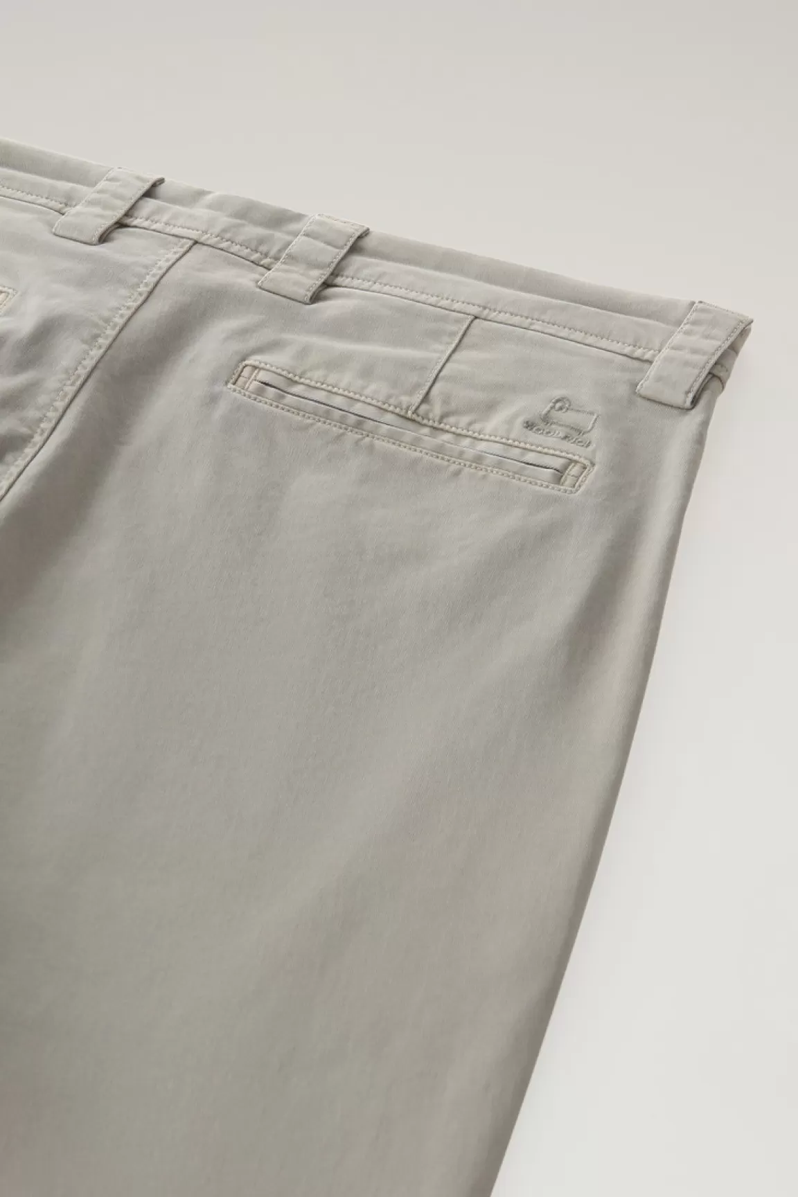 Uomo Woolrich Pantaloni e pantaloncini>Pantaloni Chino Tinti In Capo In Twill Di Cotone Elasticizzato
