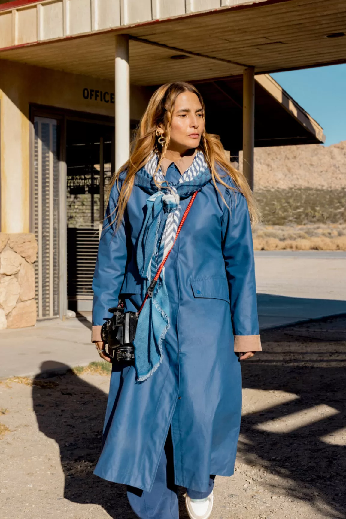 Donna Woolrich Cappotti>Trench Waxed In Misto Cotone E Nylon Con Colletto A Punta